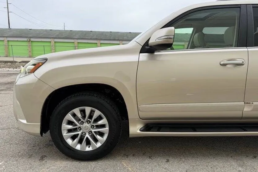 2014 Lexus GX 460 Base photo 1
