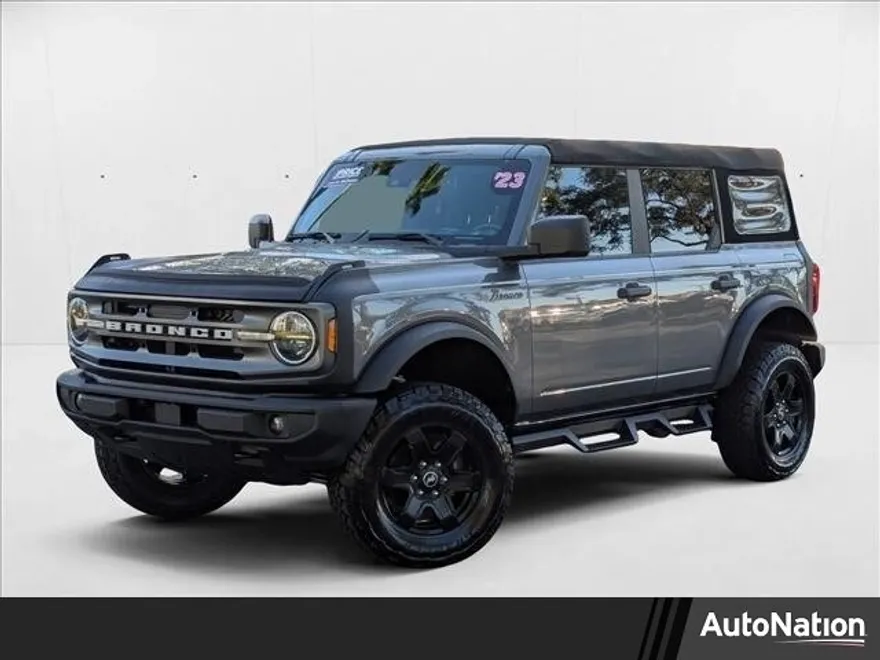 2023 Ford Bronco Big Bend photo 1