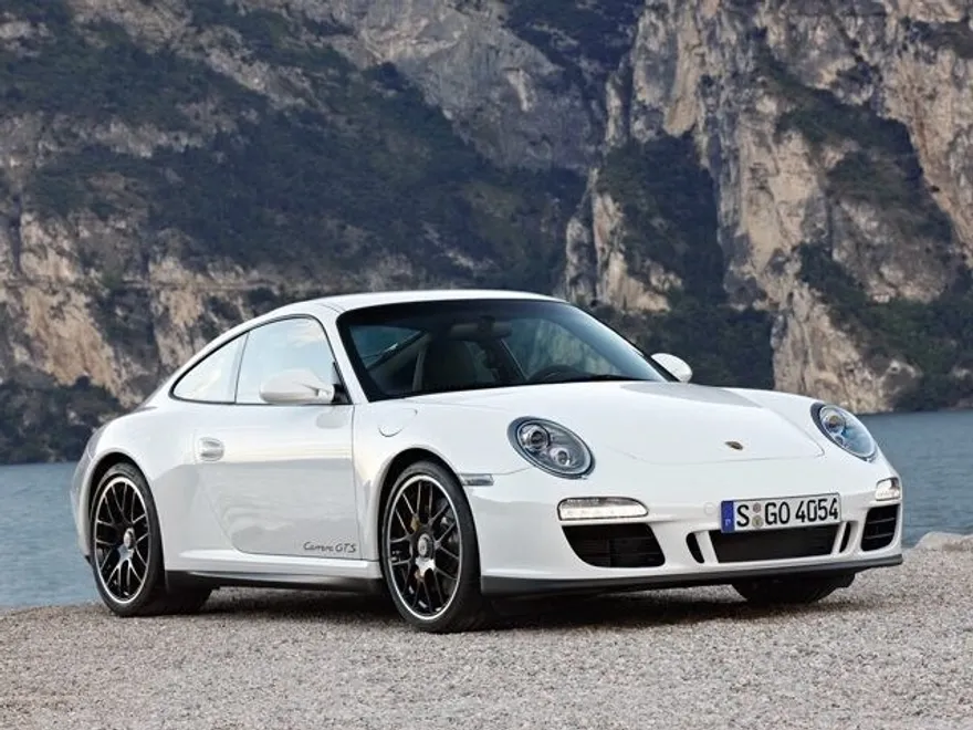 2011 Porsche 911 GTS photo 1