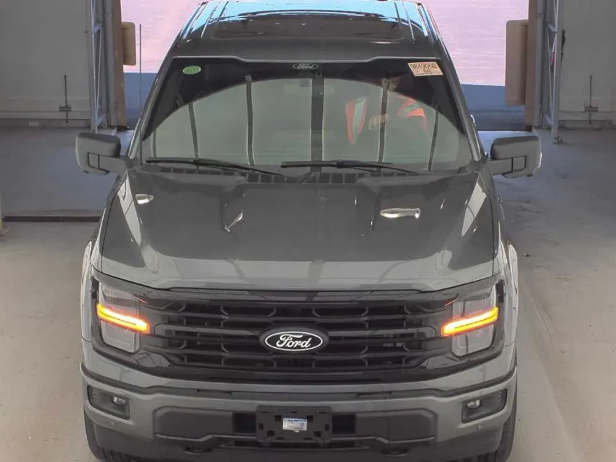 2024 Ford F-150 XLT photo 1