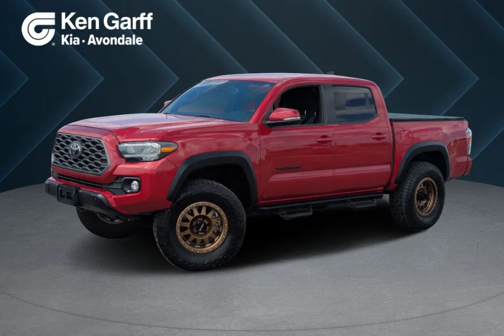 2020 Toyota Tacoma TRD photo 1