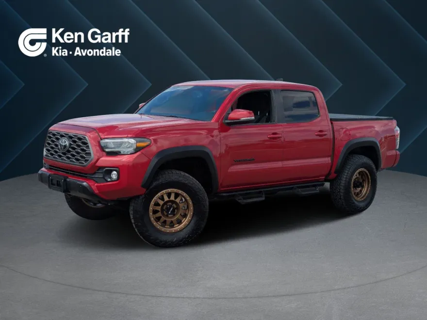 2020 Toyota Tacoma TRD photo 1