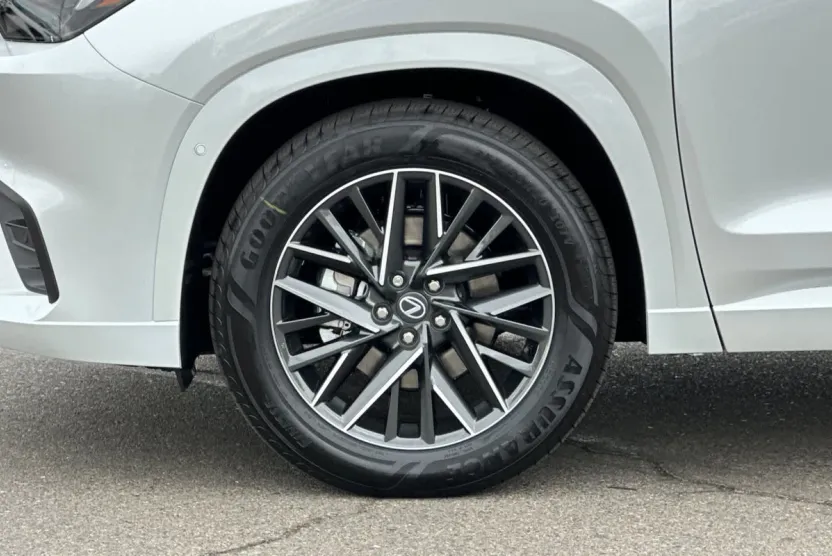 2026 Lexus TX 350 Premium photo 1