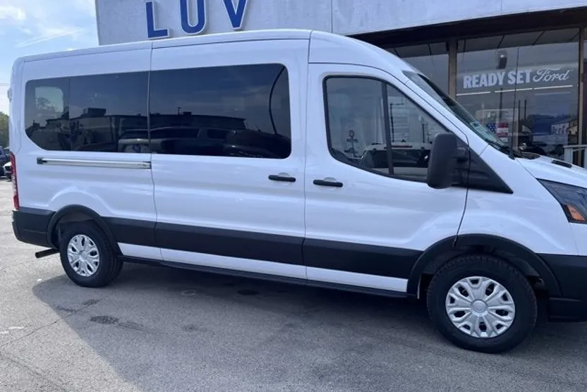 2025 Ford Transit Passenger XLT photo 1