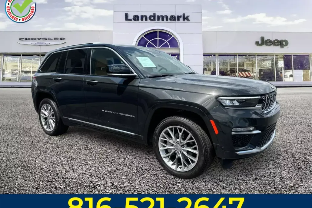 2023 Jeep Grand Cherokee Summit Sport photo 1