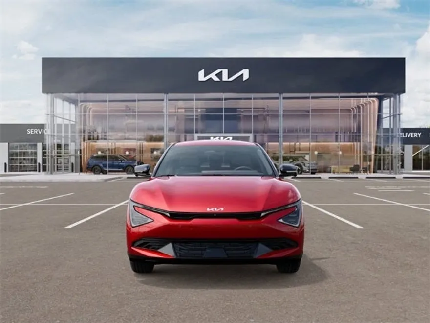 2025 Kia EV6 Light photo 1