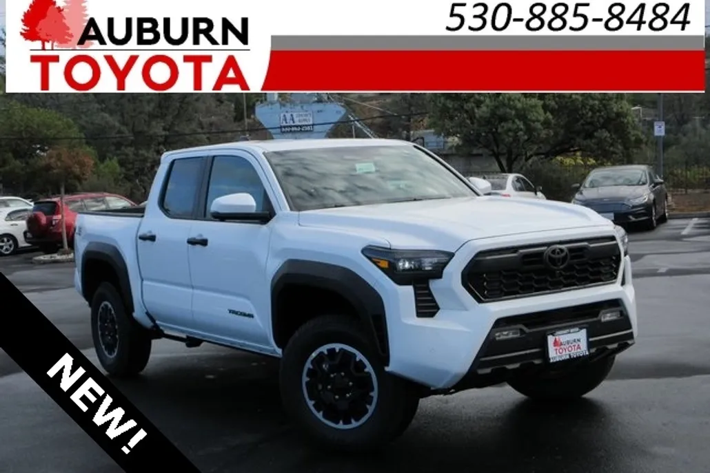 2025 Toyota Tacoma TRD Off-Road Double Cab photo 1