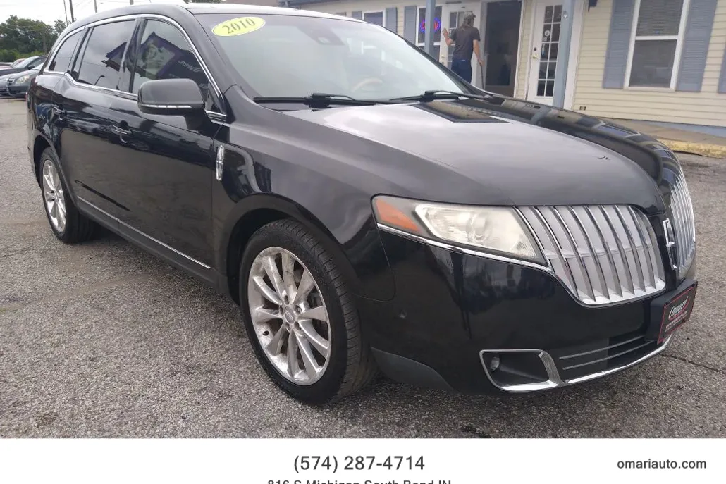 2010 Lincoln MKT EcoBoost photo 1