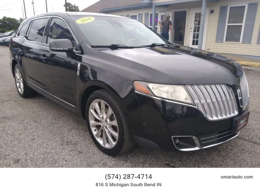 2010 Lincoln MKT EcoBoost photo 1