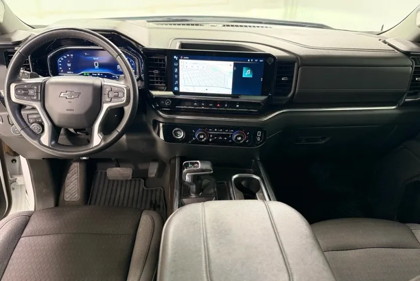 2023 Chevrolet Silverado 1500 RST photo 1