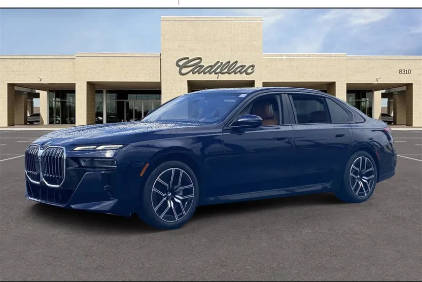2023 Bmw 740i photo 1