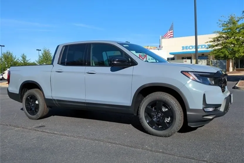 2026 Honda Ridgeline Black Edition photo 1