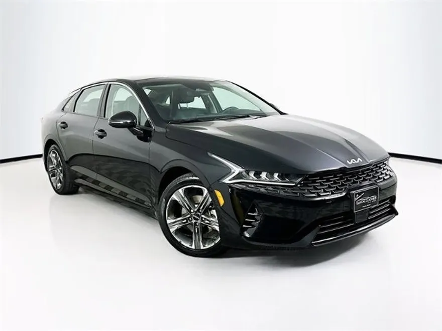 2024 Kia K5 EX photo 1