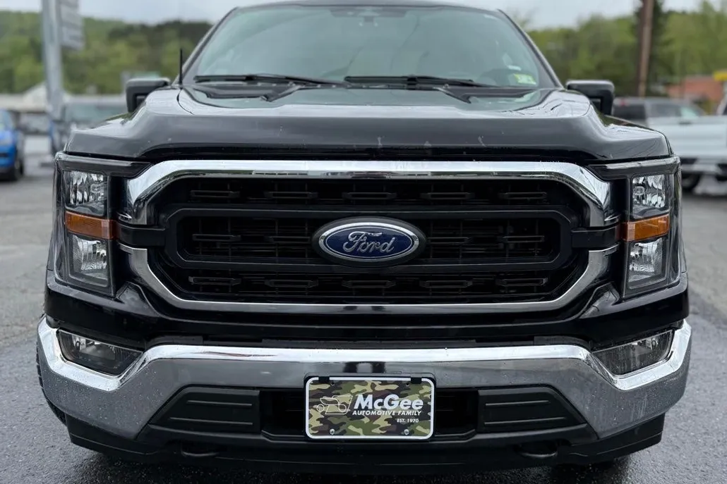 2023 Ford F-150 XLT photo 1