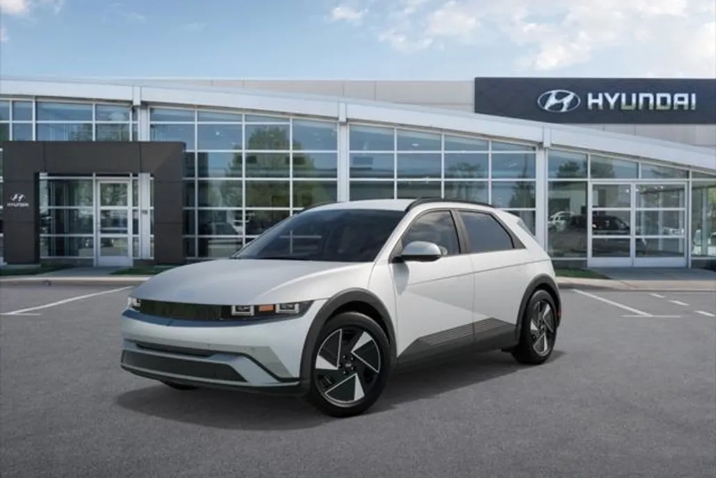 2025 Hyundai Ioniq 5 SEL photo 1