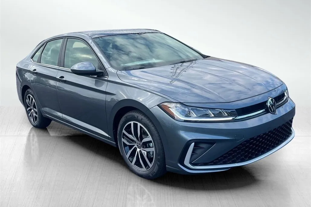 2025 Volkswagen Jetta 1.5T SE photo 1