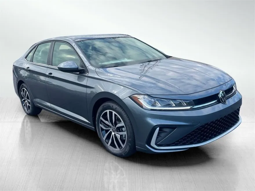 2025 Volkswagen Jetta 1.5T SE photo 1