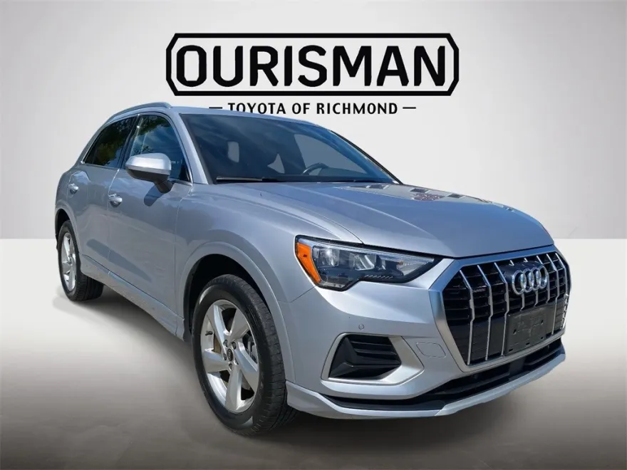 2021 Audi Q3 Premium photo 1