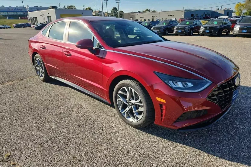 2023 Hyundai Sonata SEL photo 1