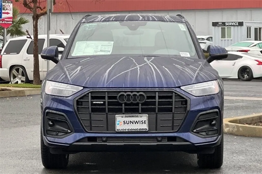 2025 Audi Q5 40 Premium photo 1