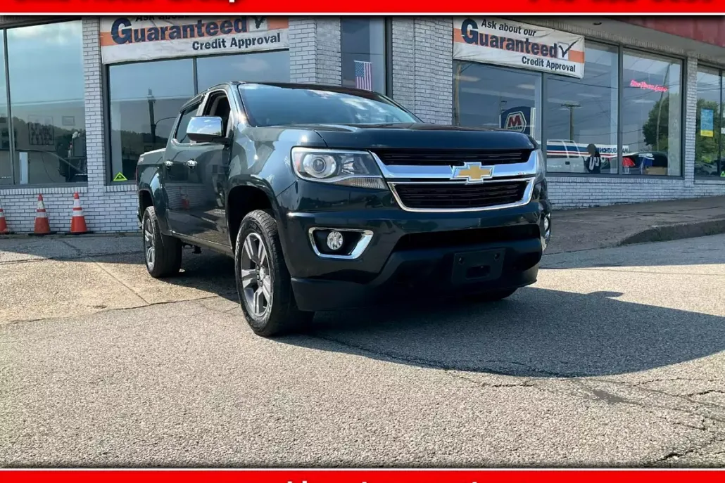 2017 Chevrolet Colorado LT photo 1