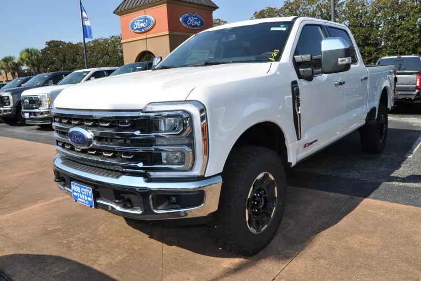 2025 Ford F-250 King Ranch photo 1