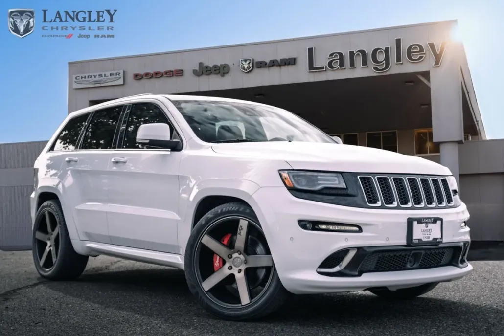 2016 Jeep Grand Cherokee SRT8 photo 1