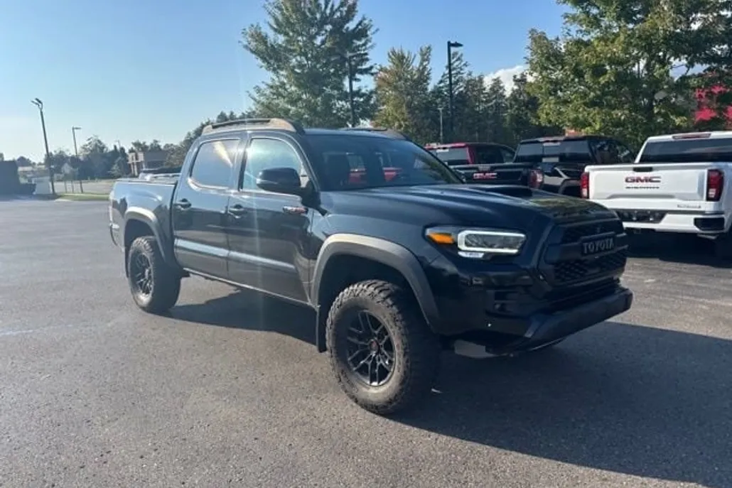 2021 Toyota Tacoma TRD Pro V6 photo 1