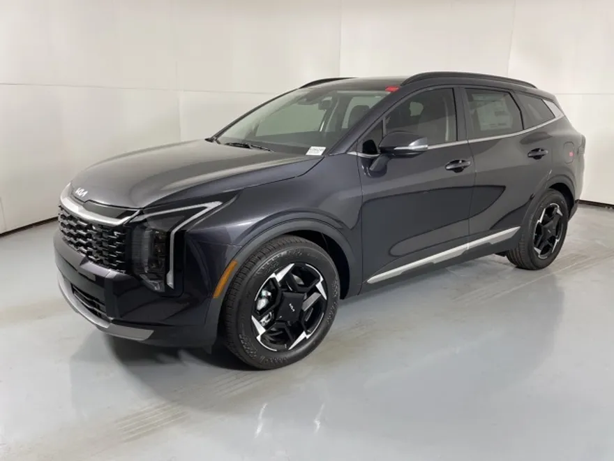 2026 Kia Sportage EX photo 1
