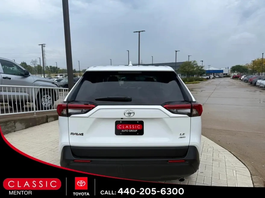 2025 Toyota RAV4 LE photo 1