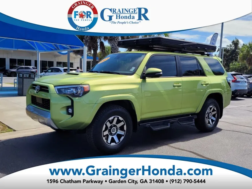 2023 Toyota 4Runner TRD photo 1