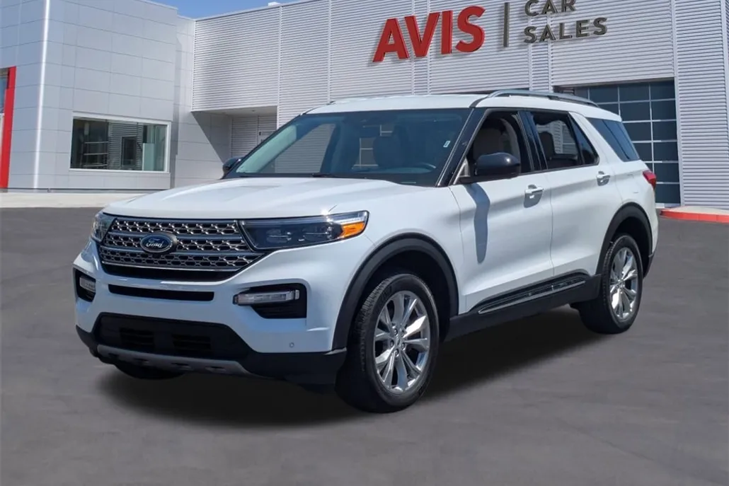 2023 Ford Explorer Limited photo 1