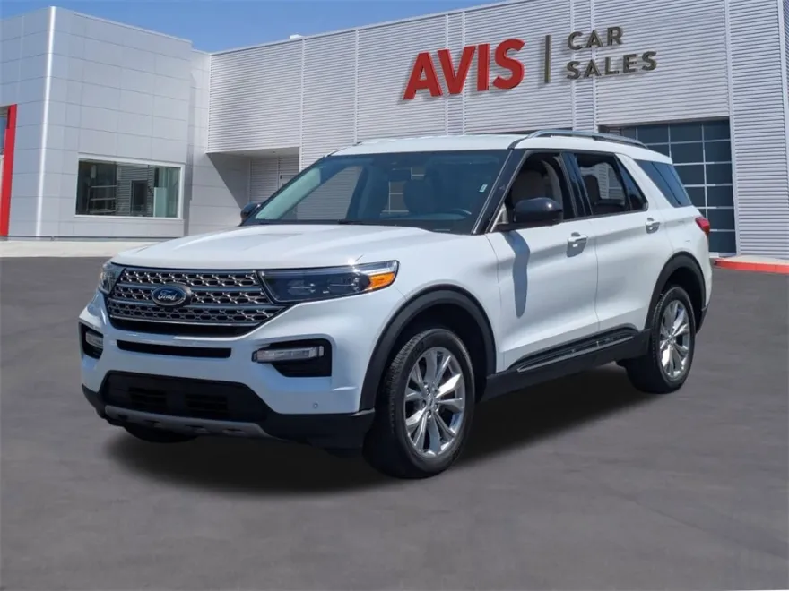 2023 Ford Explorer Limited photo 1