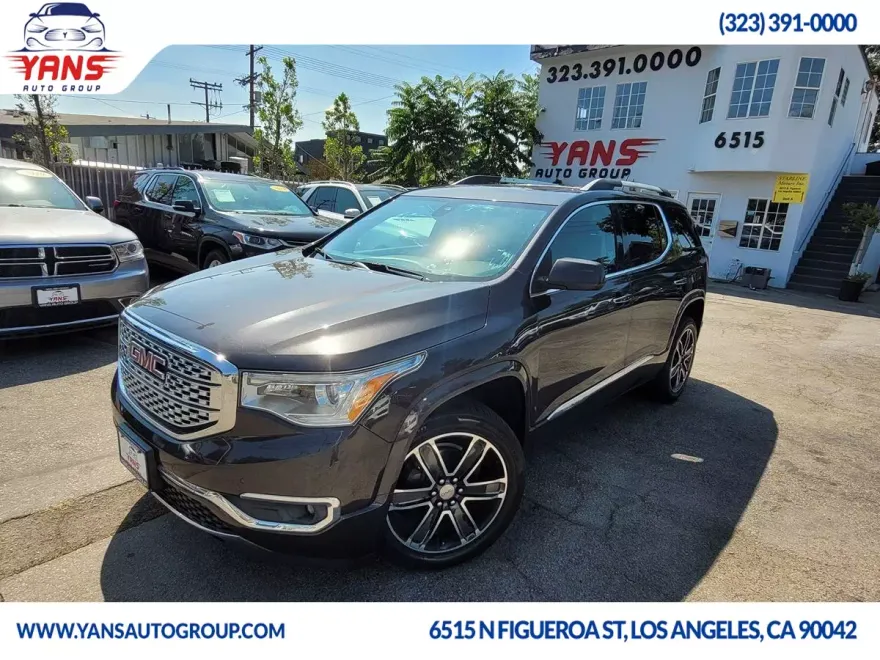 2017 Gmc Acadia Denali photo 1