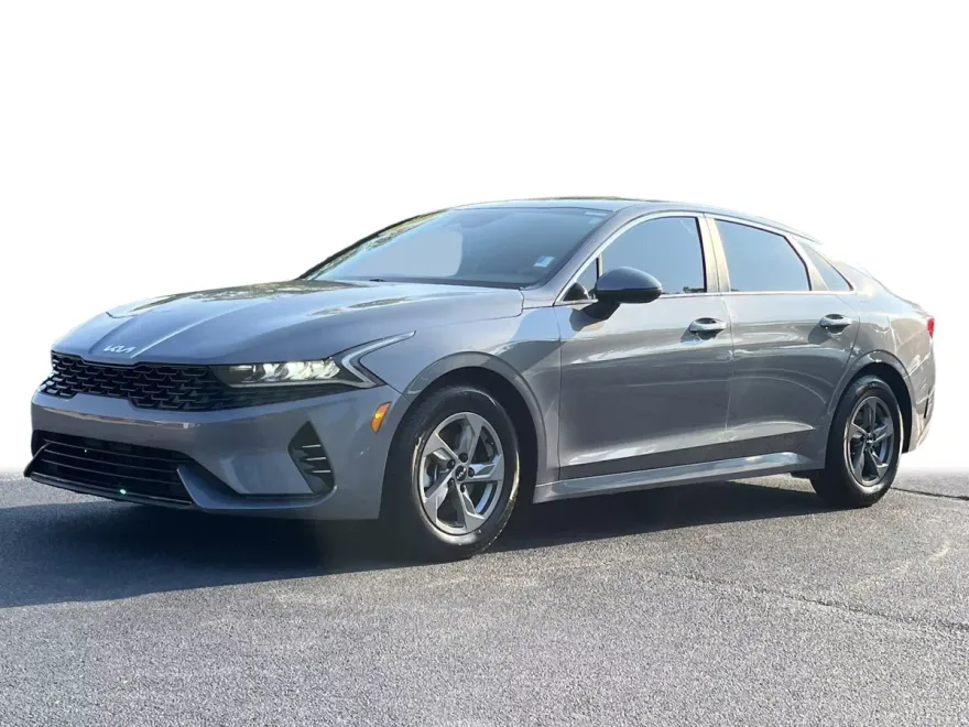 2022 Kia K5 LXS photo 1