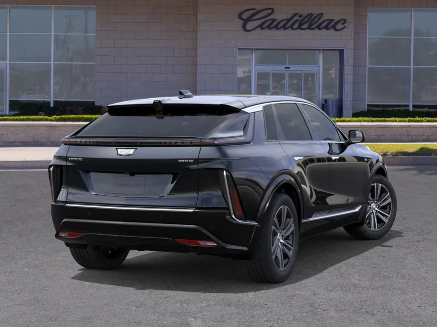 2025 Cadillac Lyriq Luxury photo 1