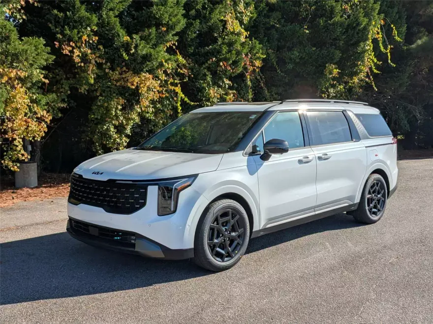 2026 Kia Carnival SX Prestige photo 1