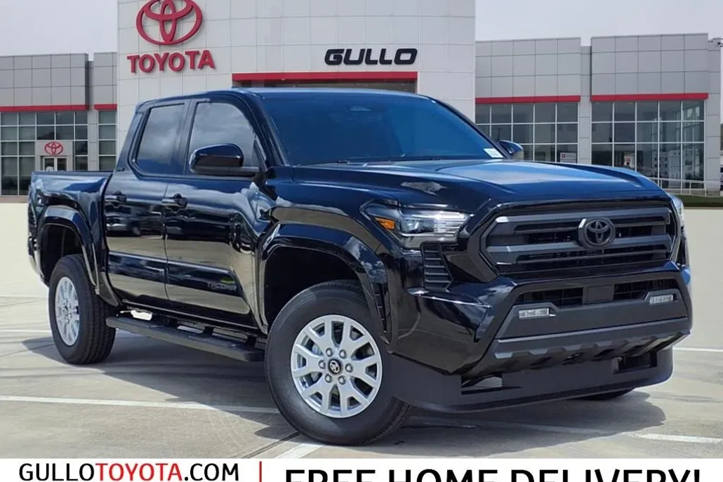 2025 Toyota Tacoma SR5 Double Cab photo 1