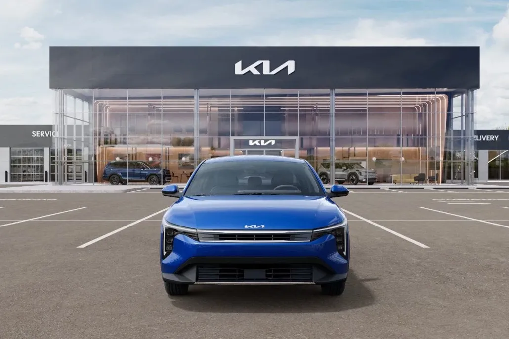2025 Kia K4 EX photo 1