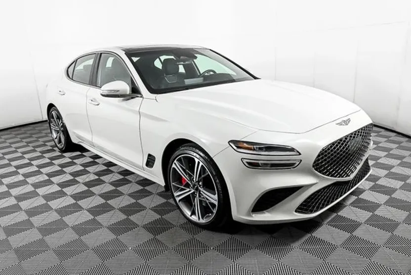 2025 Genesis G70 2.5T Sport Prestige photo 1