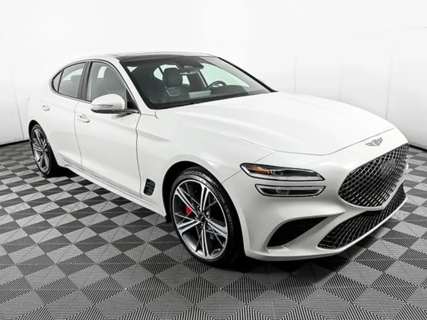 2025 Genesis G70 2.5T Sport Prestige photo 1
