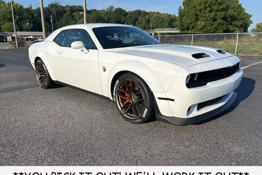 2020 Dodge Challenger SRT8 Hellcat Widebody photo 1