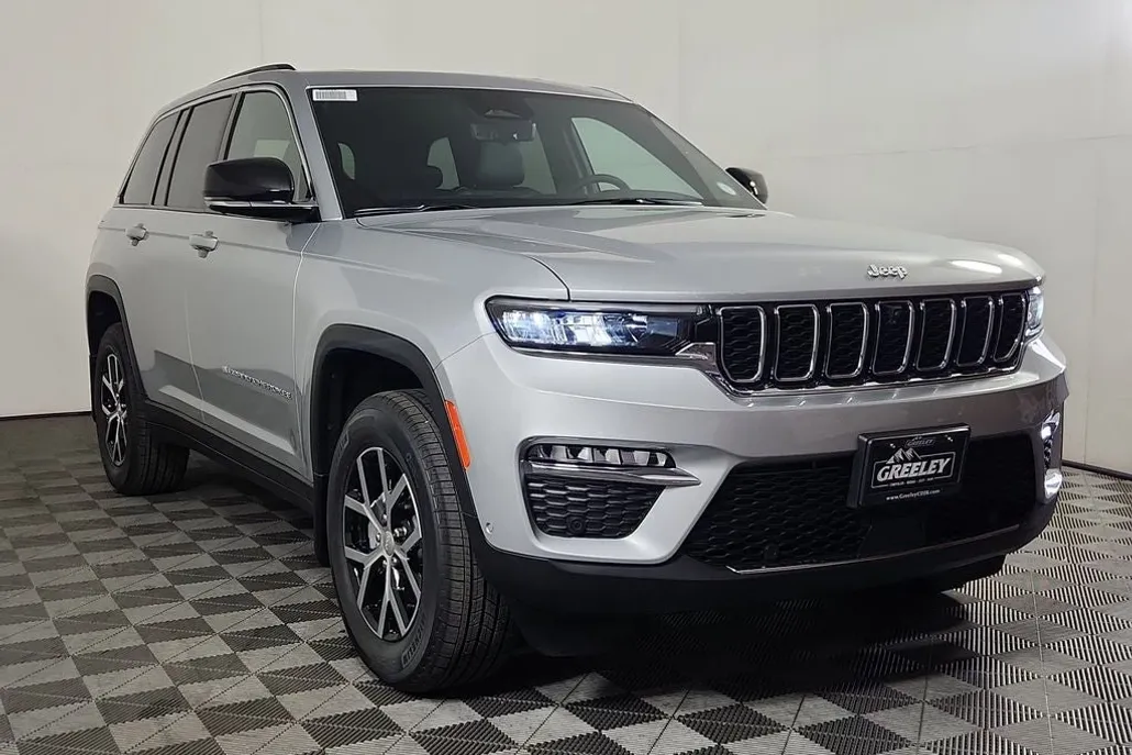 2025 Jeep Grand Cherokee Limited photo 1