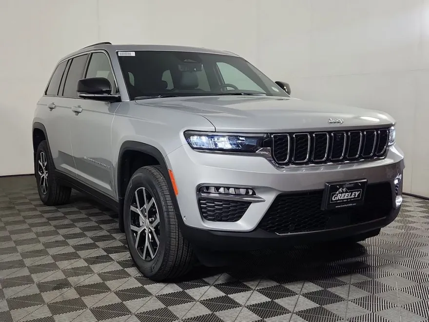 2025 Jeep Grand Cherokee Limited photo 1