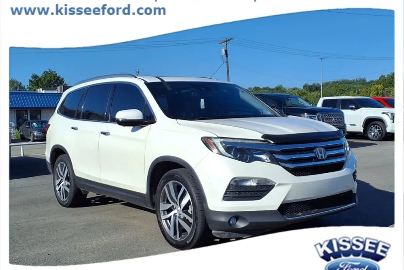 2018 Honda Pilot Elite photo 1