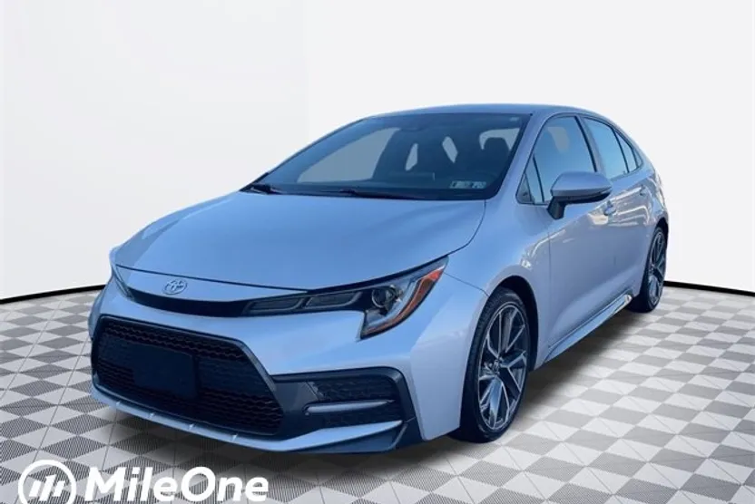 2021 Toyota Corolla SE photo 1
