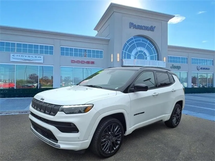 2022 Jeep Compass High Altitude photo 1