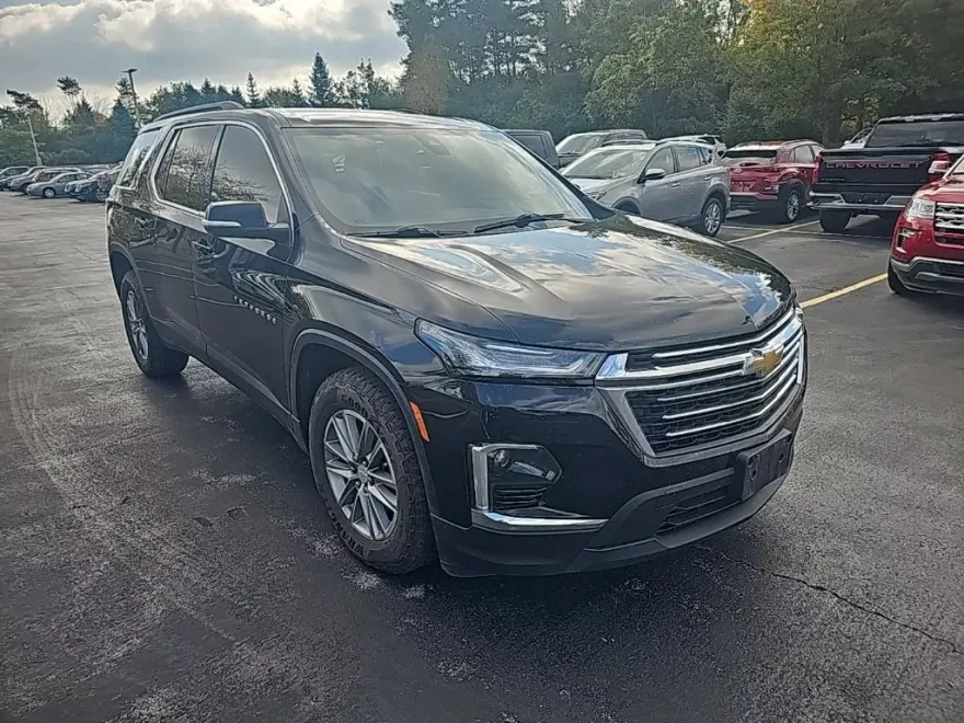 2023 Chevrolet Traverse Cloth photo 1