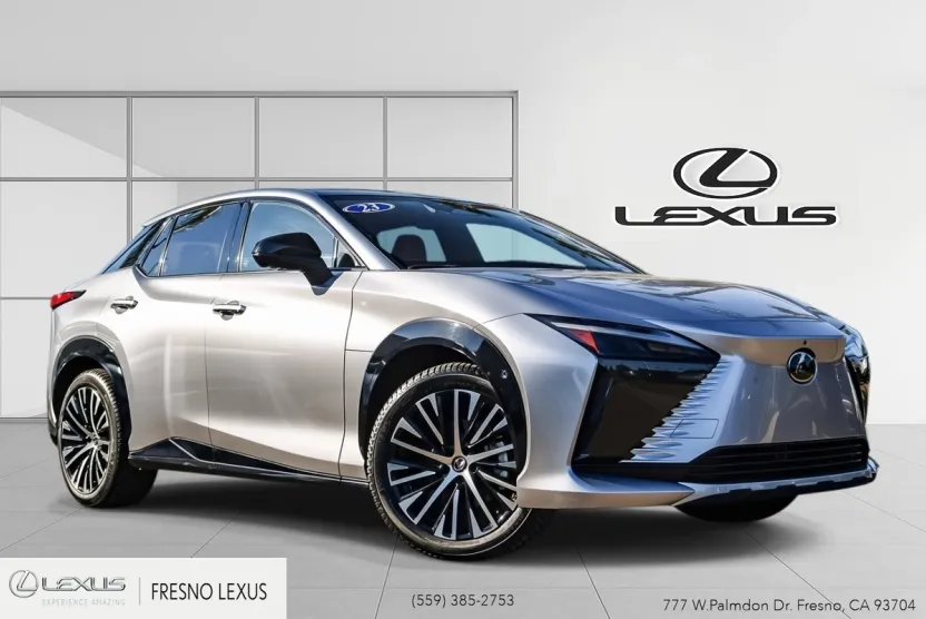 2023 Lexus RZ 450e Luxury photo 1