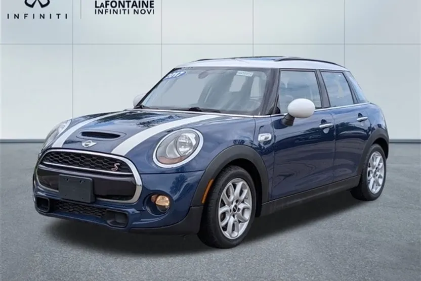 2017 Mini Cooper 4 Door Hardtop S photo 1